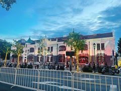-百盛(中山路店)