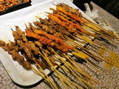 热气羊肉串-云晓光头烧烤吧(新大陆广场店)