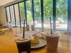 -J Create城市露营咖啡·简餐·宠物(上海动物园店)