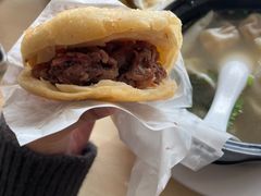 -闫家驴肉老店(华电一校店)