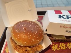 -肯德基(文东店)