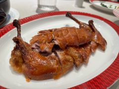 脆皮小乳鸭-圆苑(静安寺店)