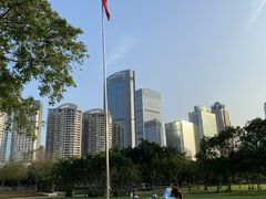 -万绿园