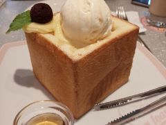 甜蜜派對蜜糖吐司-Dazzling Cafe 蜜糖吐司专卖店