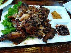 香酥手撕鸡-咱家大院海鲜家常菜