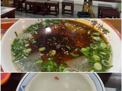 -牛一嘴·兰州牛肉面·大盘鸡(财富中心店)