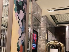 -永恒朗悦酒店(广西大学地铁站大学东路万达广场店)
