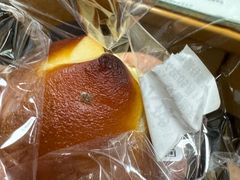 -天井·丑面包搭咖啡