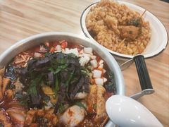 -丽丽三鲜螺蛳粉(田林路店)