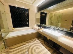 -上海闵行星河湾酒店