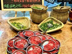 -云阿蛮云南生烫牛肉米线(奉贤路店)