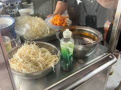 -秦镇西街老四米皮专卖店(自强西路店)
