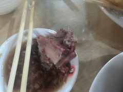 -闫家驴肉老店(华电一校店)