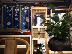 -光海书局(南京东路第一百货店)