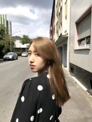 -魅·Hair设计烫染接发店