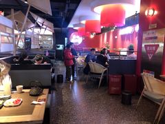 大堂-龙少爷碳火干锅(环球中心店)