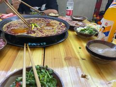 -黄潇洒老火锅(九眼桥宏济巷店)