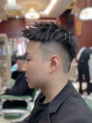 -尼特斯男士发型馆