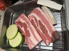 -Ant 蚂蚁洞烤肉·大营地(上海静安大悦城店)