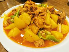 沙湾大盘鸡-清真·玛丽亚新疆菜主题餐厅(浙江中路店)