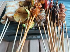 -暮炭·鲜货烧烤小李的精酿酒馆(泽科·空港星泽汇店)