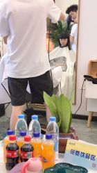 -V8潮牌·接发烫染连锁