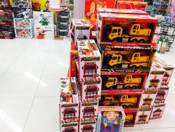 -孩子王童乐园(保定万博广场店)