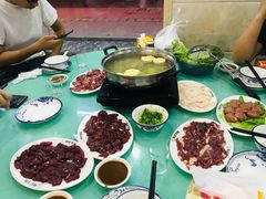 -乌记鲜活牛肉城(金砂东路店)
