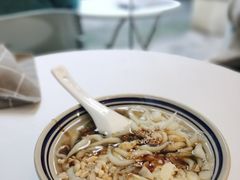 -正南齐北·老街糯米团(洪崖洞店)