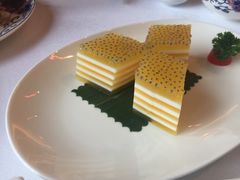 -景月阁空中食府(希尔顿酒店)
