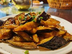 风味茄子-华盛园卷子王农家菜水库鱼