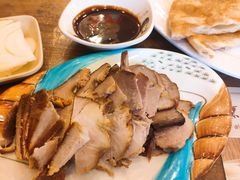 -毛毛熏肉•东北菜老字号(大安街店)