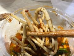 折耳根-蜀串香牛杂火锅串串