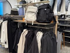 -lululemon(万象城店)