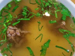 清炖牛肉汤-台北楚楚园馅饼粥(虹桥南丰城店)