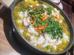 -山城外·非遗酸菜鱼(蜀都万达店)