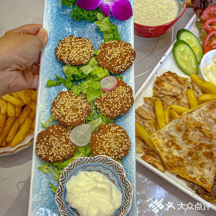 义乌新开的‼️ 喀摩尔土耳其餐厅!好吃又浪漫