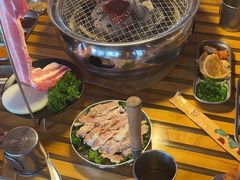 -叽叽扎扎烤肉场(生态城万达店)