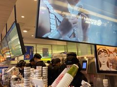 -霸王茶姬(上海静安大悦城店)