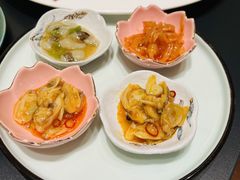 -余欢领鲜火锅(新街口店)