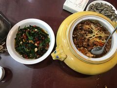 -何氏排骨(左家塘店)