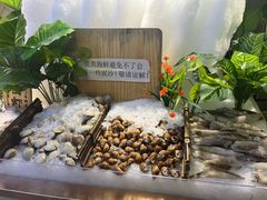 -布罗城堡自助烧烤(鸿通城购物中心店)