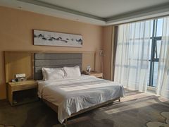 -兴芮温泉度假区