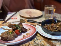 -BROWNSTONE布朗石西班牙餐厅(富城店)