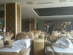 -裕龙汤泉