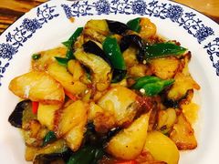 -东北人家铁锅炖(鞍山路店)