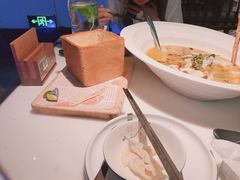 -绿茶餐厅(深圳龙华天虹购物中心店)