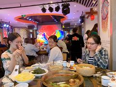 -小天鹅火锅·一线江景洪鼎旗舰店(洪崖洞店)