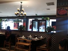 大堂-小牛海记潮汕牛肉店(永定路店)