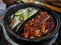 -灌县老妈砂锅串串香(万科红生活广场店)